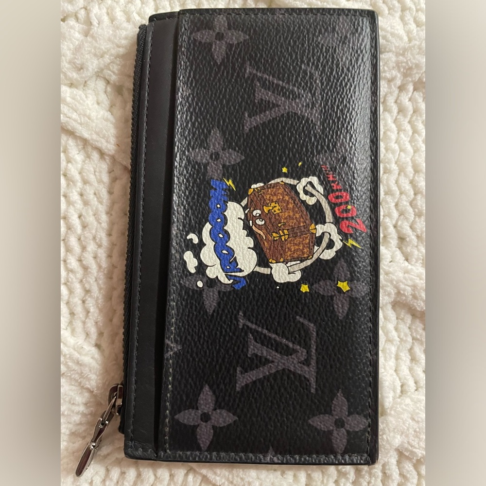 Louis Vuitton Comic Trunk Card Holder. Black/grey LV monogram.